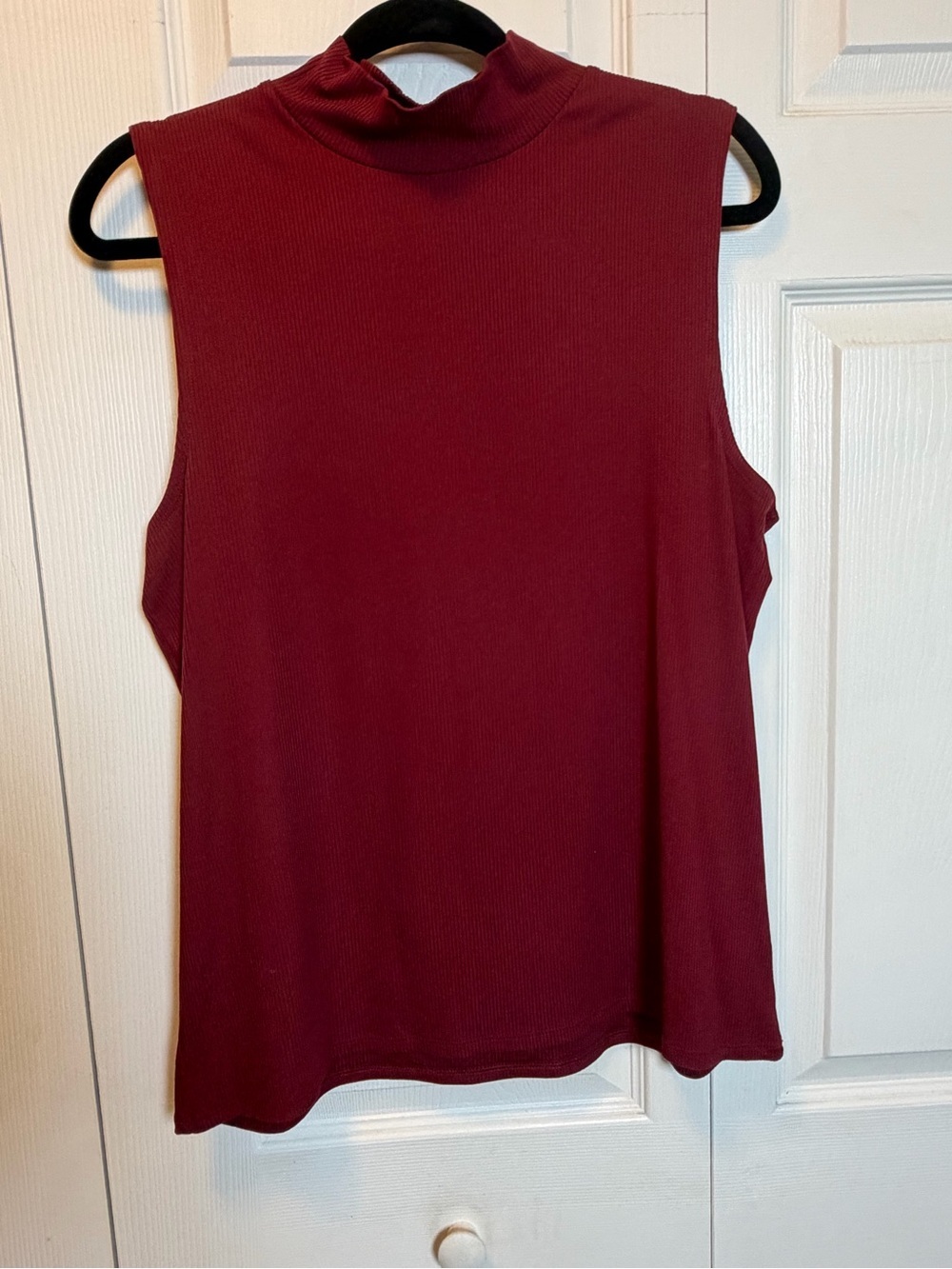 No Boundaries Burgundy Ribbed Mock Neck Sleeveless Top XXL 19 Stretch - Picture 4 of 6